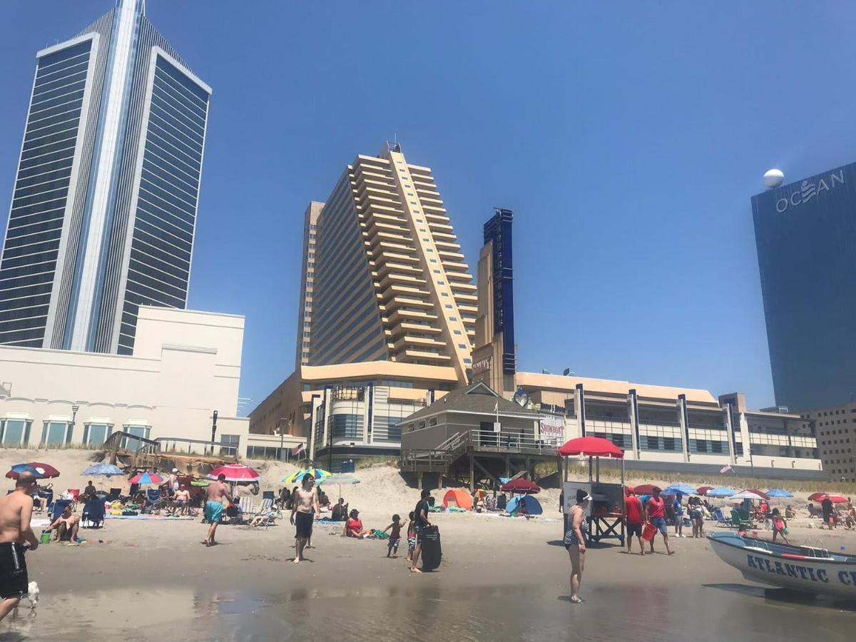 Cozysuites At Showboat 2br3ba In Town Apartment *