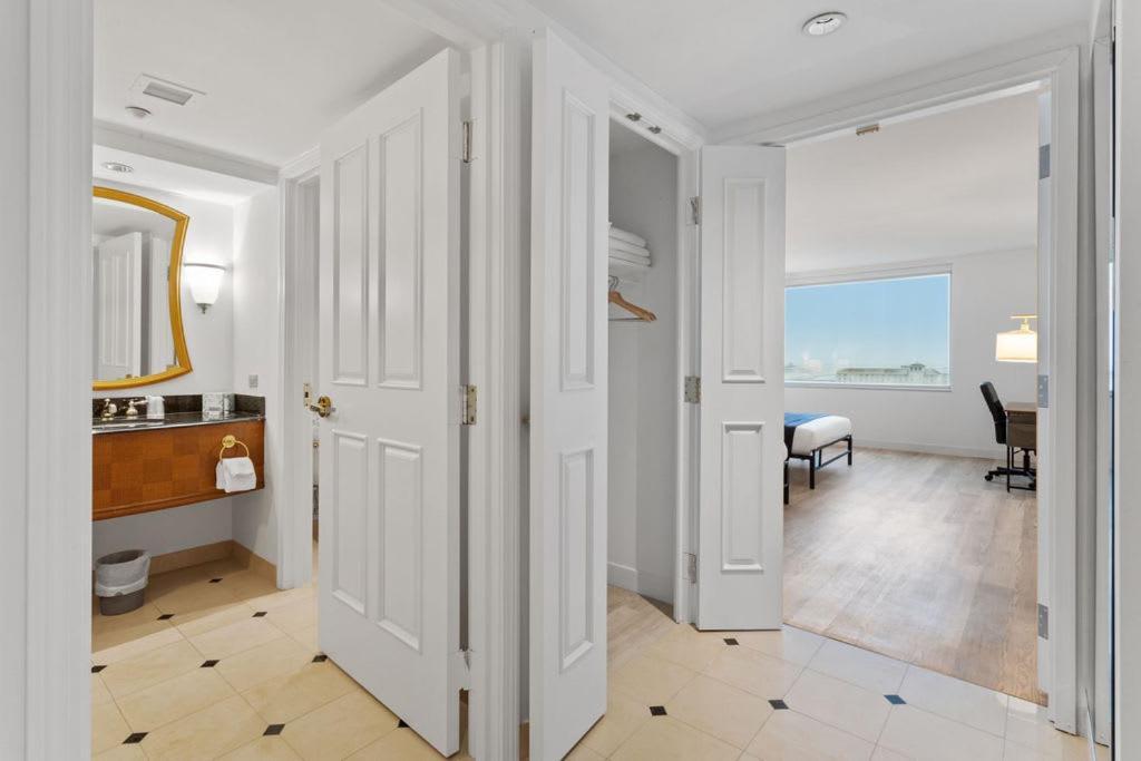 Cozysuites At Showboat 2br3ba In Town Appartement